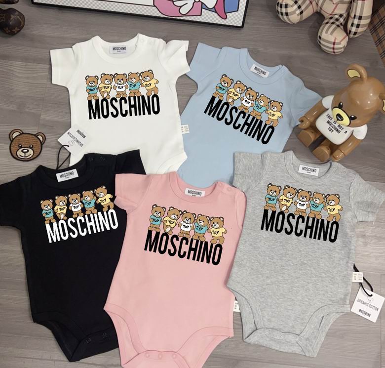 Moschino sz59 66 73 80 85 90 37