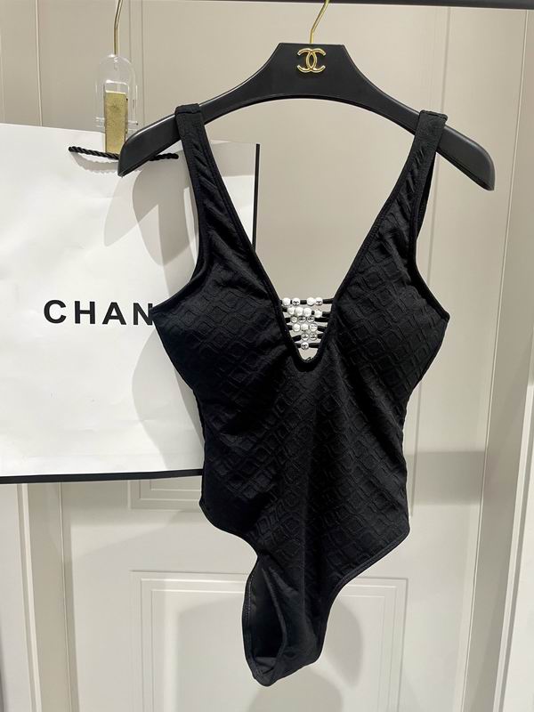 Chanel S-XL 184