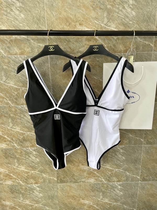 Chanel S-XL 219