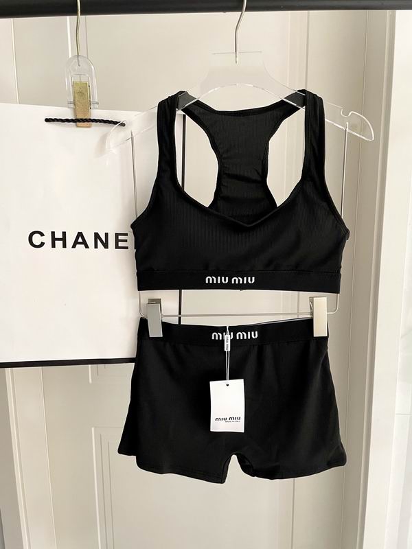 MiuMiu S-XL 29