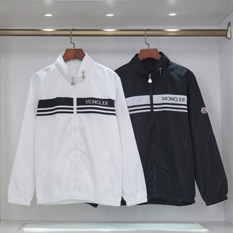 Moncler Jacket yzt