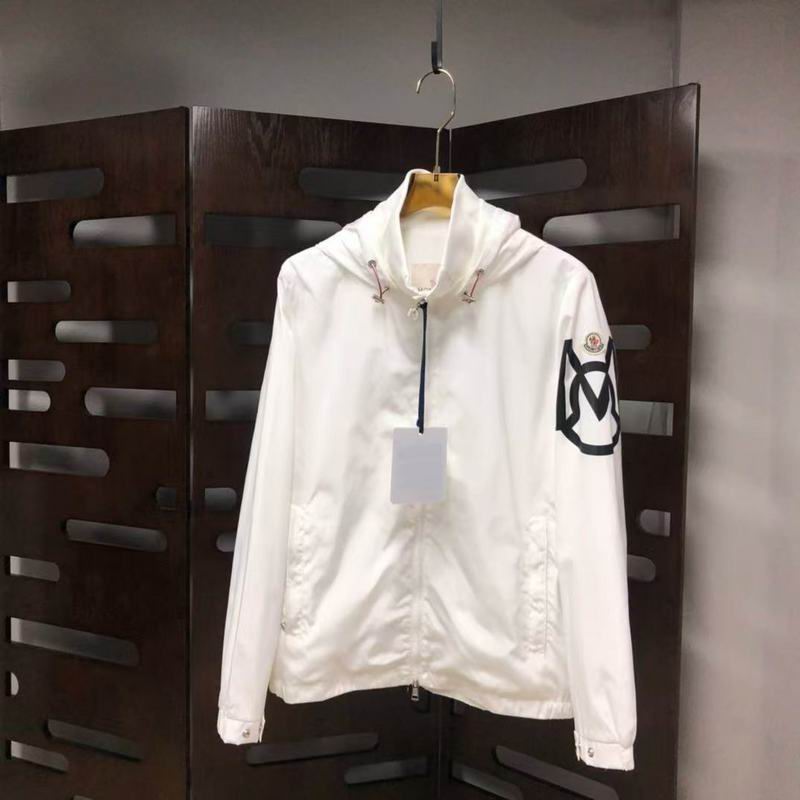 Moncler Jacket 8q