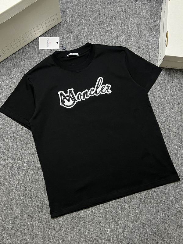 Moncler T Shirt hgnt 0527