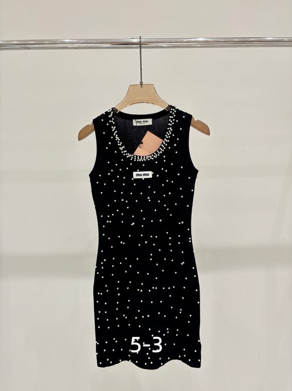 MiuMiu S-XL 187