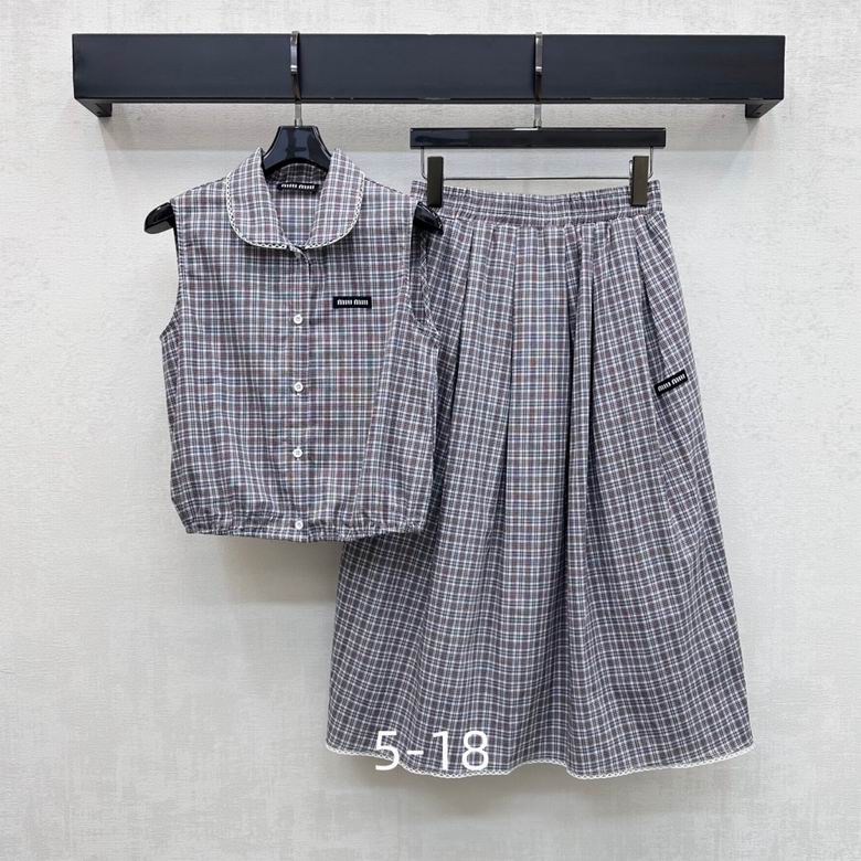 MiuMiu S-XL 290