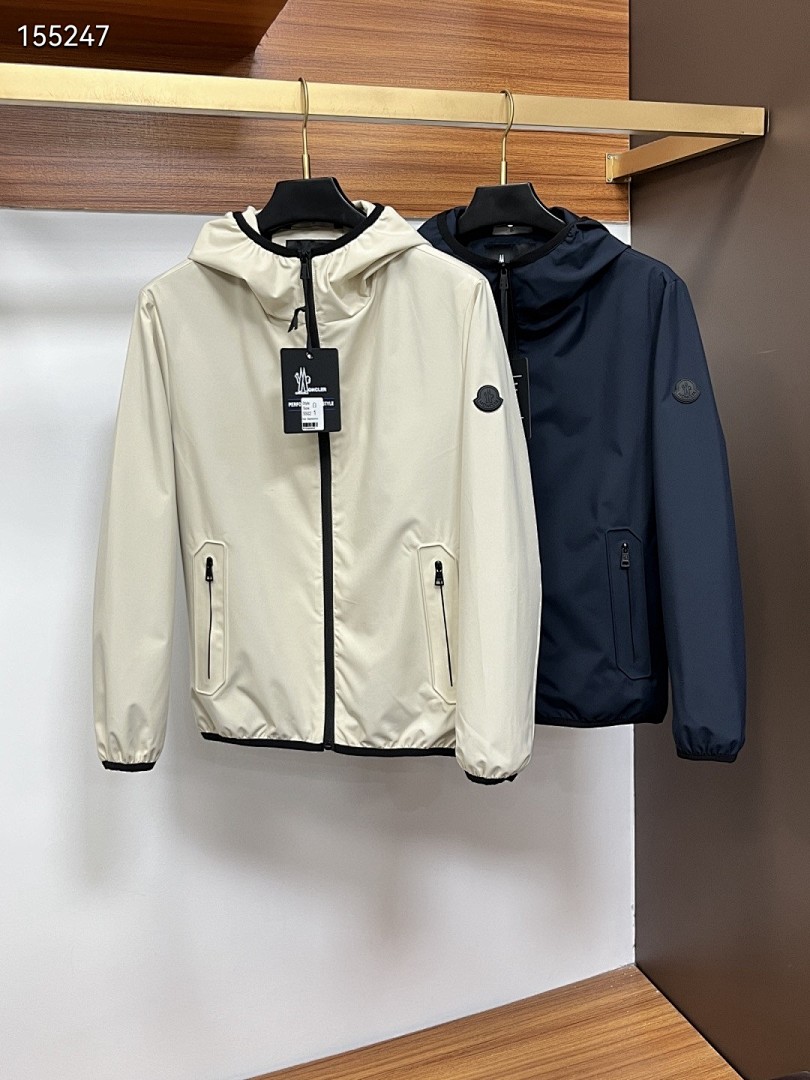 Moncler sz1-5 26yr511