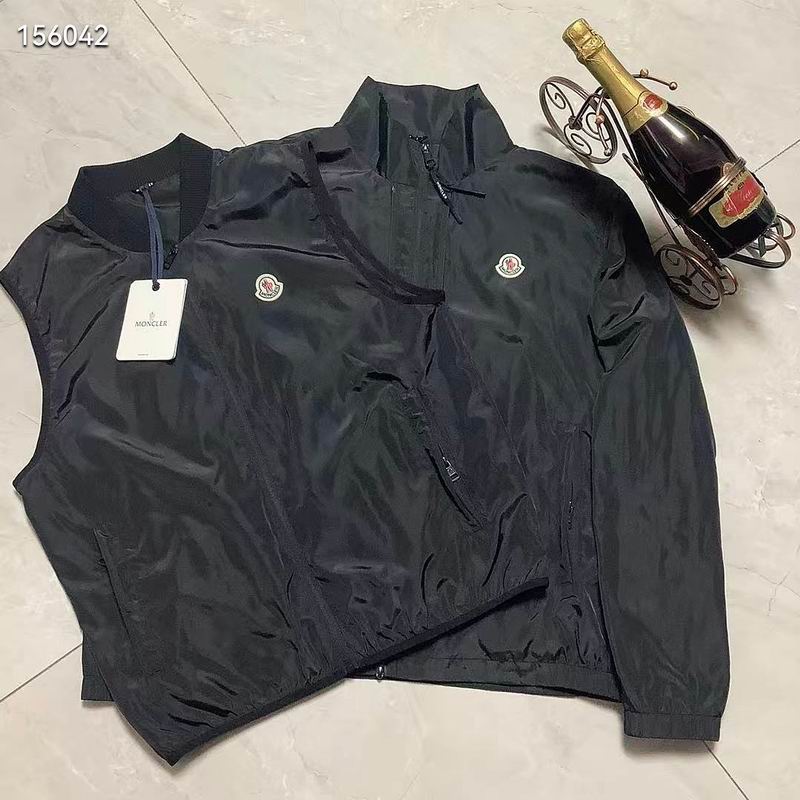 Moncler sz1-5 26yr522