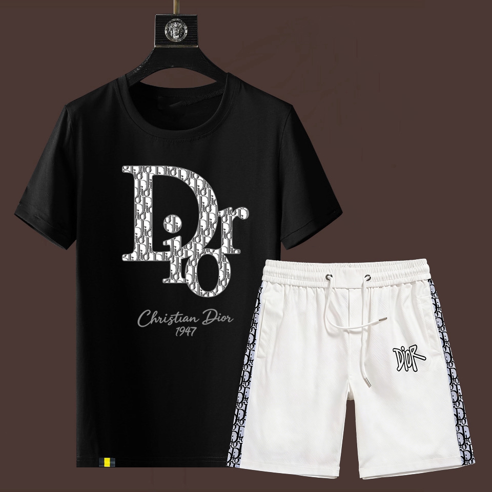 Dior 2 Pieces Short  11L