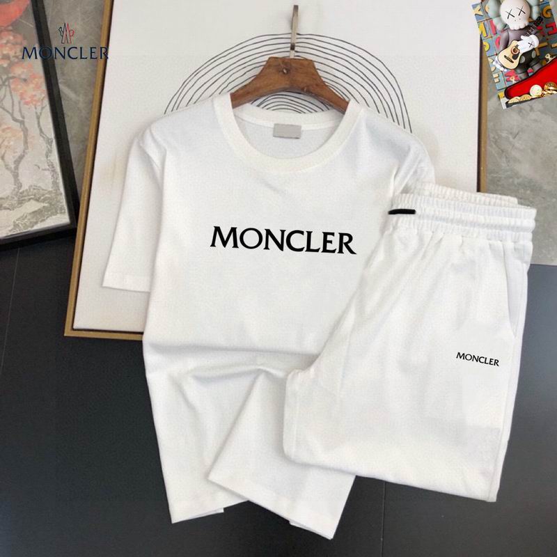 Moncler 2 Pieces Short 25t