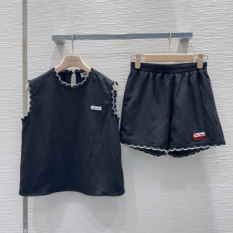 MiuMiu S-L 16
