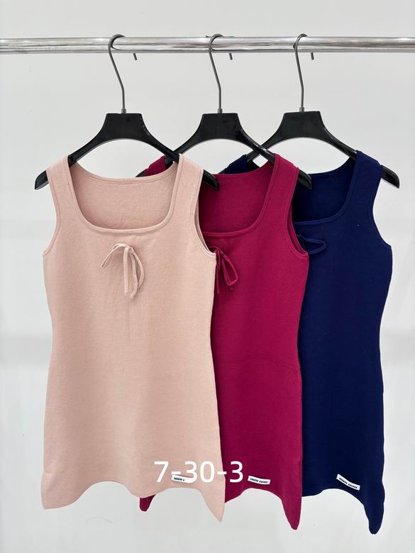MiuMiu S-XL 300