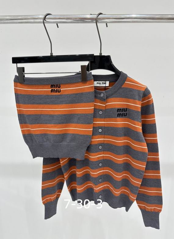 MiuMiu S-XL 353
