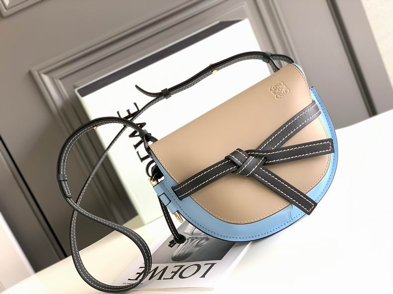 Loewe 011821 20x19x11.5cm ss4